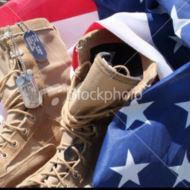 marinegirl_usmc's profile picture. My heart belongs to a United States Marine. College. 19. ❤ #USMC Half my heart is at Camp Lejeune.