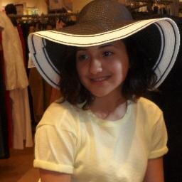 leila9831's profile picture. being normal is boring :))