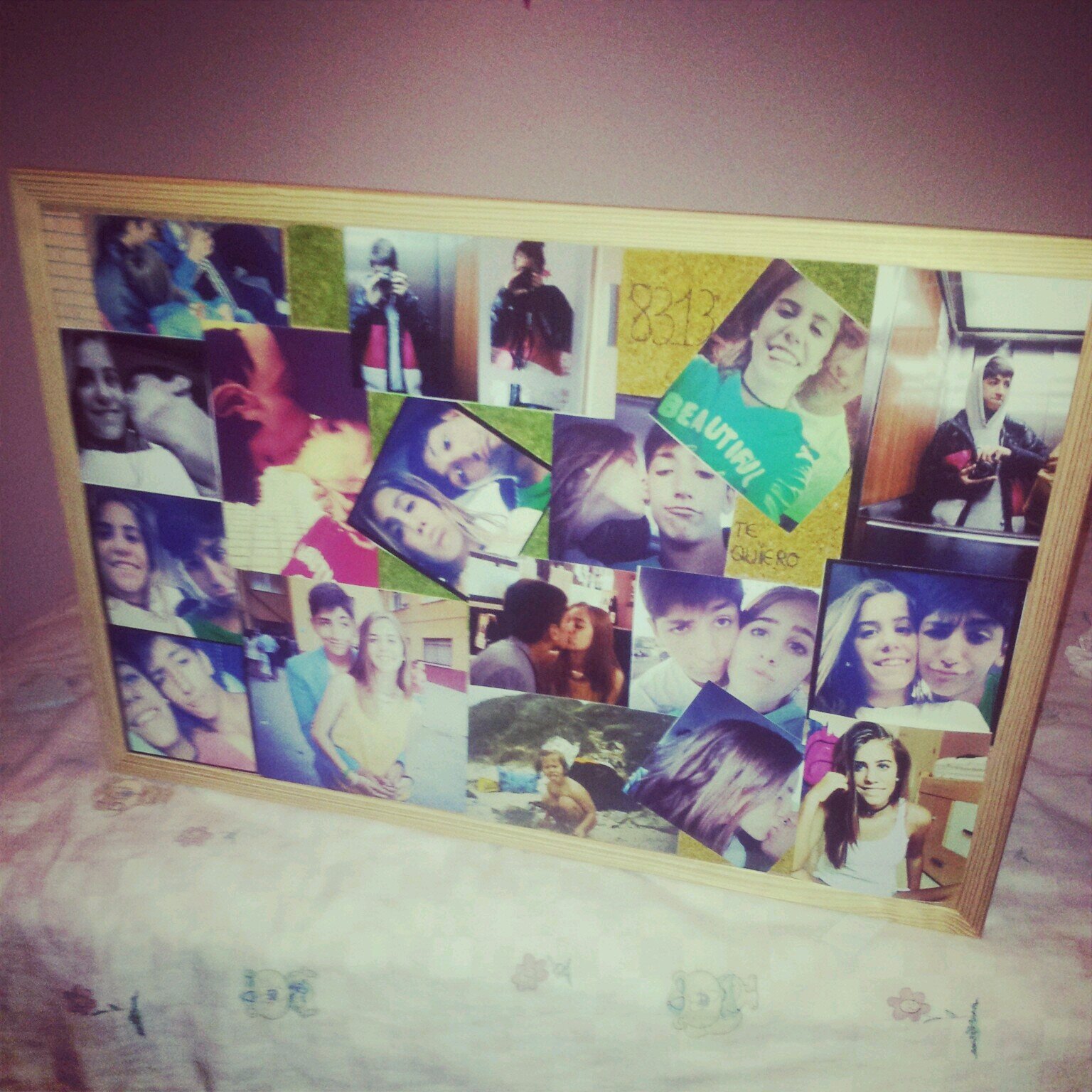 Enamorada de la persona mas maravillosa del mundo,gracias por hacerme feliz,te quiero Curro.