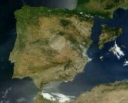 De gran vull ser com  en Josep Ma Espinàs!!!