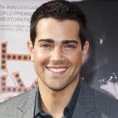 This is a Fan page for @jessemetcalfe He followed us on 11/10/13 Owners of this fan page: @Cierra_Robinson & @Candice_Rena