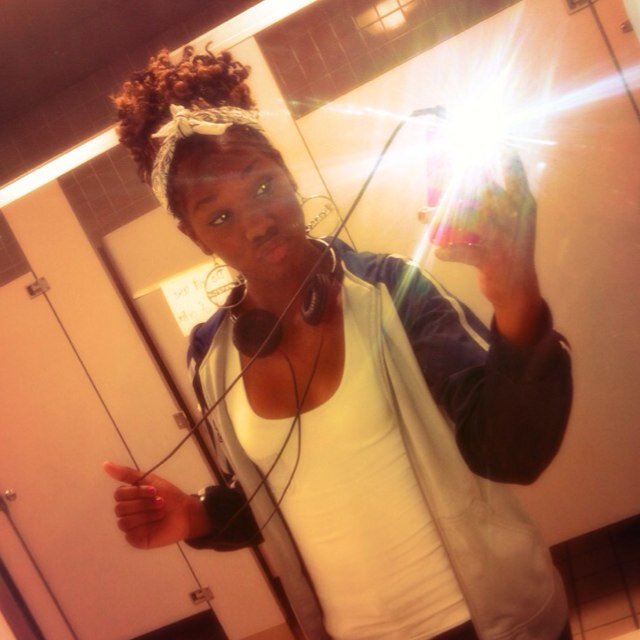 meiaeisia's profile picture. Hustle~Loyalty~Love~Respect Only Fukkz Wit 1or 2 #Team ✨D.M.✨Even doe we ain 2getha i still fukkz wit Muh Bae !! ツ ♥♡♥♡ Bt Follow Us On IG:DaundreMonk|M3iM3i15