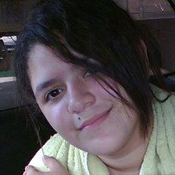 Chorar,Mais Continuar Caminhando.Nunca desista de seus sonhos,porque um dia eles irao se realizar.