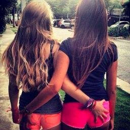 MidMoLesbian Profile Picture
