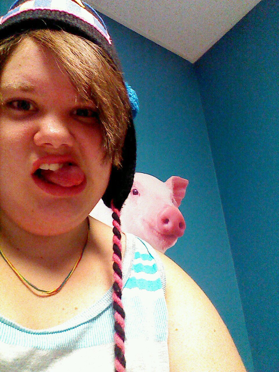 Kandace, I'm young, stupid, funny. I follow back, so follow me maybe? I'm on the weird side of life. Livin like Larry!!