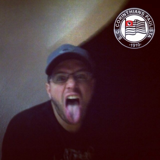 Corinthiano, maloqueiro e sofredor. Gracas a Deus.