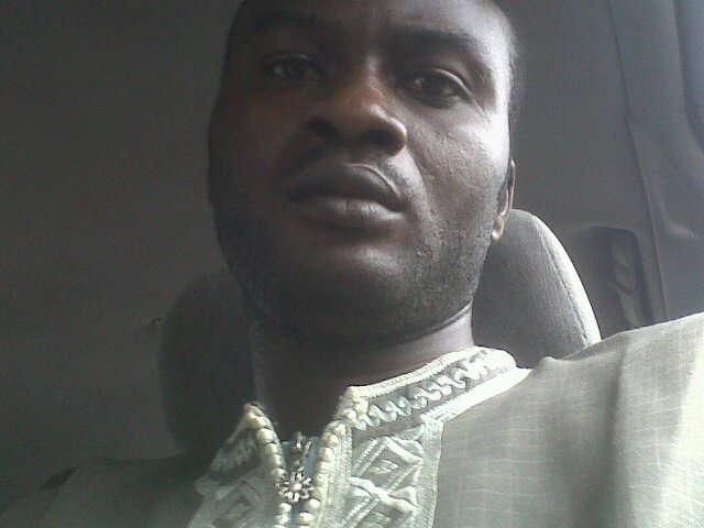 I'M A PRODUCT OF KADPOLITE GRADUATE, I SPEAKS EBIRA, HAUSA AND ENGLISH. I ALways LOOKED QUITE IN MY OWN WAY @ A DUE TIME.
