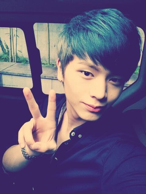 @RainyDayRP //Yook Sung Jae// 95 // My love my everything @CclownTK_RP [130606] // Mean Maknae! Need Many Friends. Follow me #PervertSquad