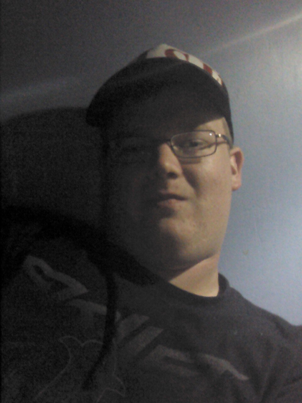 17 about to be 18. Follow me on Instagram @astr432.  Send me a message if you want to talk