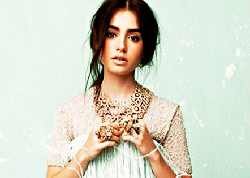 ASPEN IS IN THIS BITCH! Lileh, I love you! You're sweet and perfect and I just love you! Stay beautiful! {Aspen ❤} Mikeybear