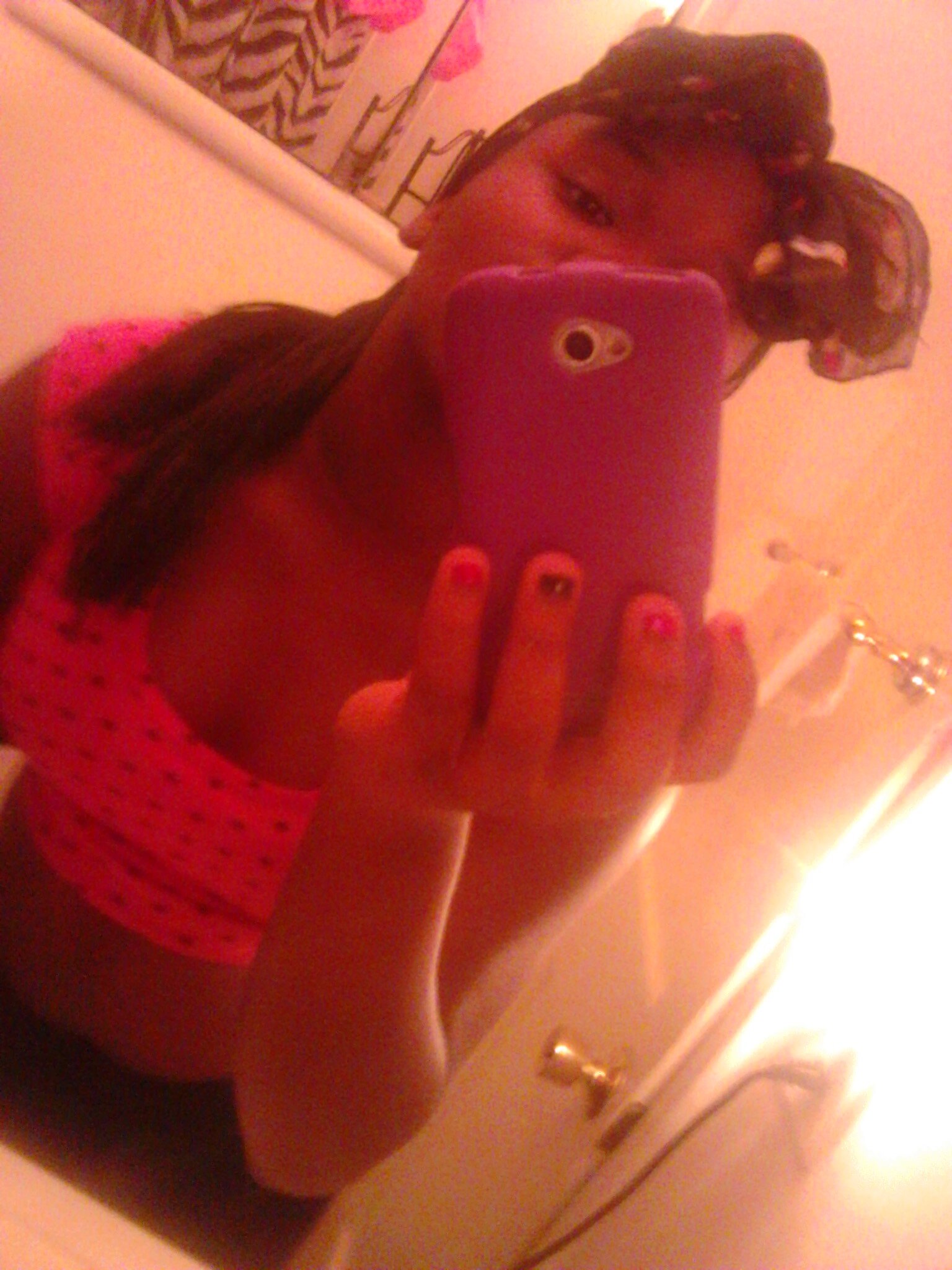 im cute,nice and ima badd bitchhh as alwayss