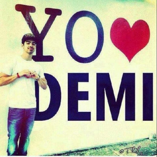 CUENTA OFICIAL LOVATIC BOYS MEXICO @ddlovato // SOLO LOVATIC BOYS // 2013 // LOVATICBOYSMX@outlook.com
