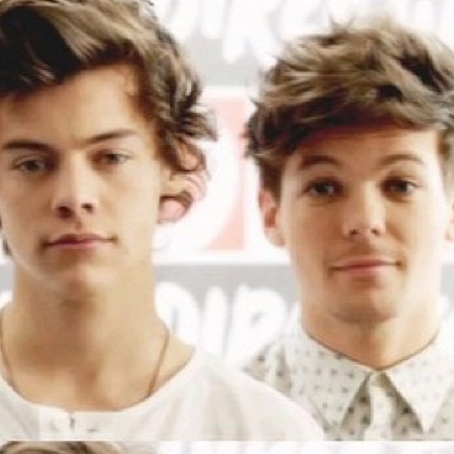 @1DLarryNews is being hacked! Join the army because we love her account♡