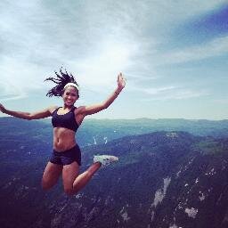 Consumed by wanderlust, passionate about fashion business, dance and fitness. Follow me on Instagram: @emcontaoe