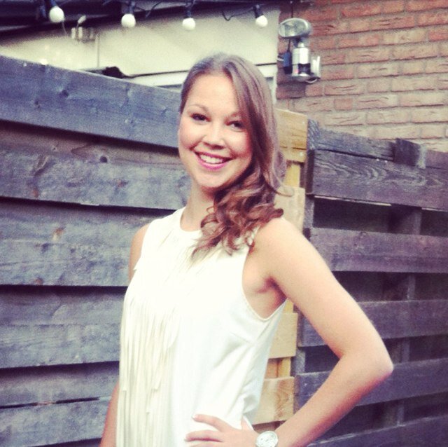 Life isn't about waiting for the storm to pass... It's learning to dance in the rain♥