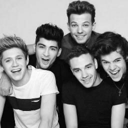 Hello,my name is Anna, i'm from Bulgaria,ADORE 1D,selena gomez, miley cyrus,little mix xx