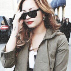 FOLLOW ME ON @biebxrftdemi I FOLLOW BACK || TE DI UN FREE FOLLOW ASI QUE SIGUEME EN @biebxrftdemi DOY FOLLOW BACK.