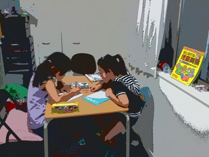 幼稚園～小学生の英会話スクール♪歌やゲームを使ってphraseやconversation力をつけよう！自己表現トレーニングで功緻性も鍛える！Mail: globaltrail001@gmail.com