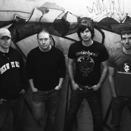 AlambikVince's profile picture. PunkRocker, Laitier..., Fan du CH (pas Fe), guitare dans Alambik, Basse dans Spécial punK, basse occasionnelle dans The Tear’s Theory. Farmer. Let’s Go!!!