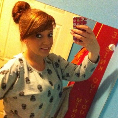 Profile Picture of Leah Preston (@dosey_leah) on Twitter