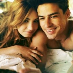 “Eu realmente acredito que, embora o amor possa ferir, ele também seja capaz de curar.”
— 	Nicholas Sparks.