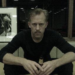 4 kids, 3 bottles of old wine, 2 houses and 1 sailing boat. And a beautiful wife. 
Curious guy that is passionate about People, Automation, AI, food & health