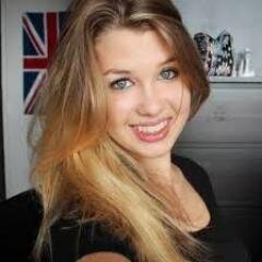 Compte Fan Pour Soutenir EnjoyPhoenix!
On t'aime !! La Meilleure Youtubeuse! Mon idole!