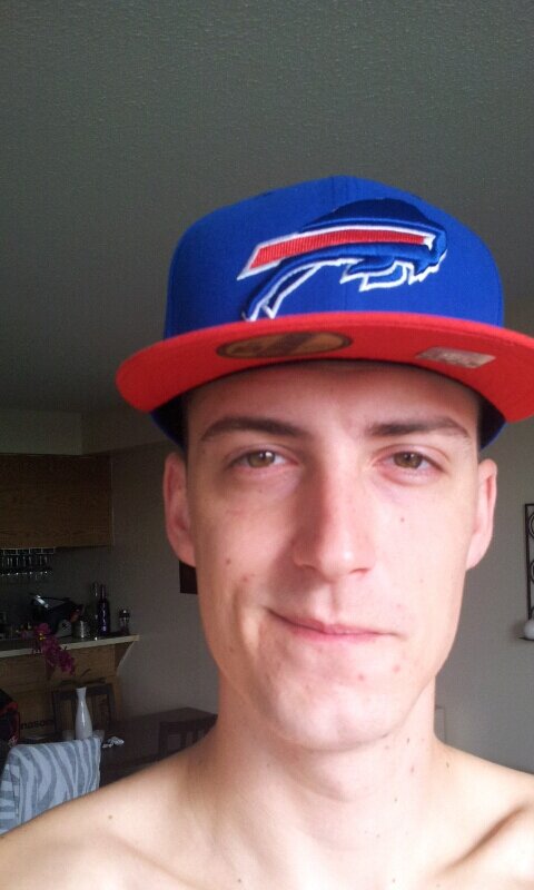 BoettcherRoy's profile picture. capricorn. kitchen guy. music. battle rap.