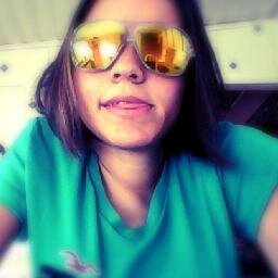 Se eu me mostrar, me veja
Se eu te zoar, me odeia
Mas se eu for bom, me beija