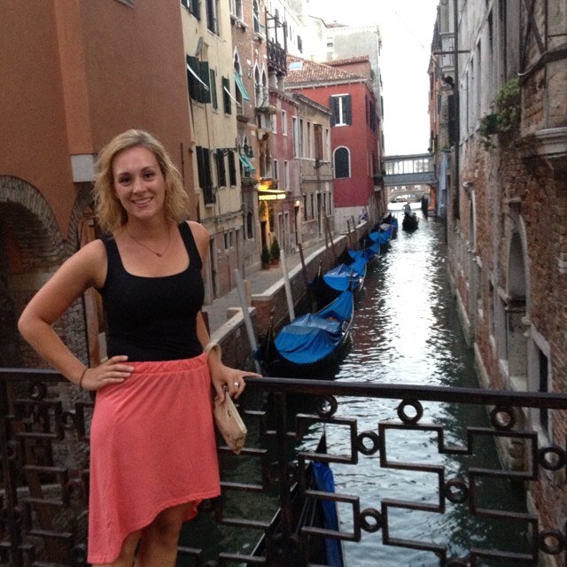 angestoody's profile picture. 