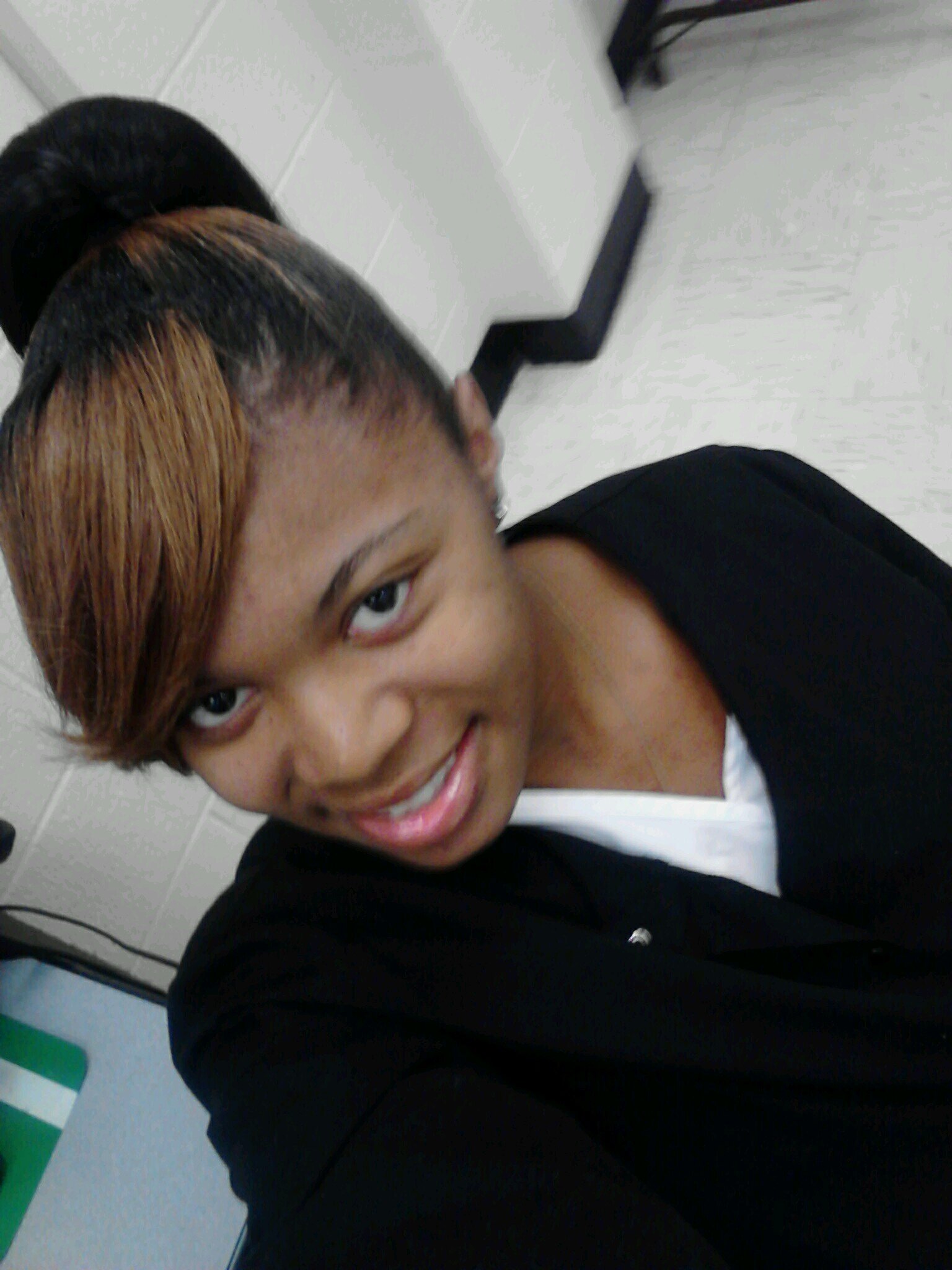 DaniBooBhadd's profile picture. Freshmen in college.. Im 18.. Im Single..