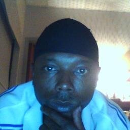 I like to stay fresh,and have a good time and licking pussy.