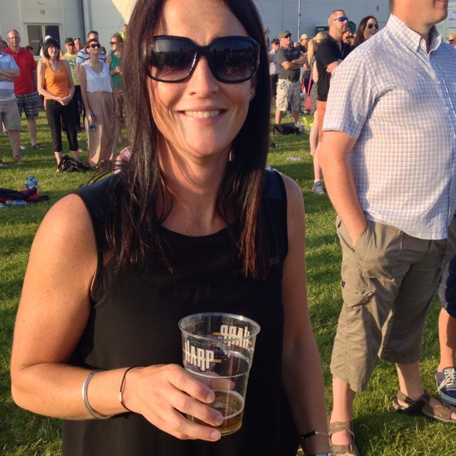IT Project Manager. Wife to Mr Bond, Otis & Aggie’s Mum. Love fitness, running, wine & food.