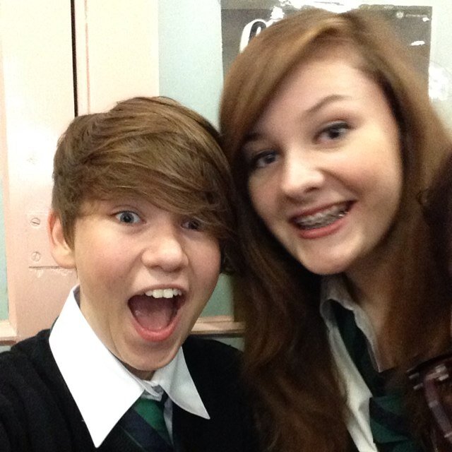 AwesomeNicola's profile picture. Normal girl, great friends, the best family, what more could i want?