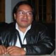 Comunicador Social, docente universitario, investigador, consultor independiente y funcionario público por el momento