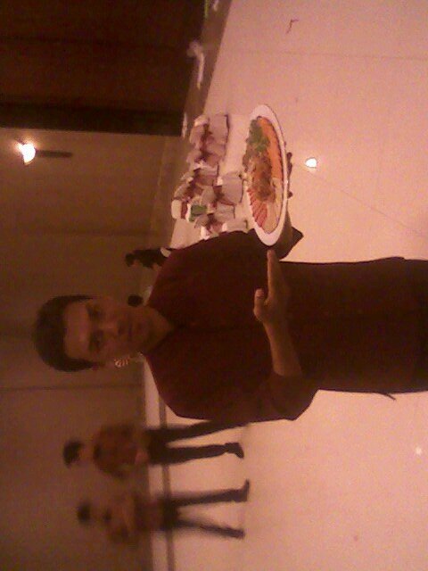 darul_y's profile picture. 