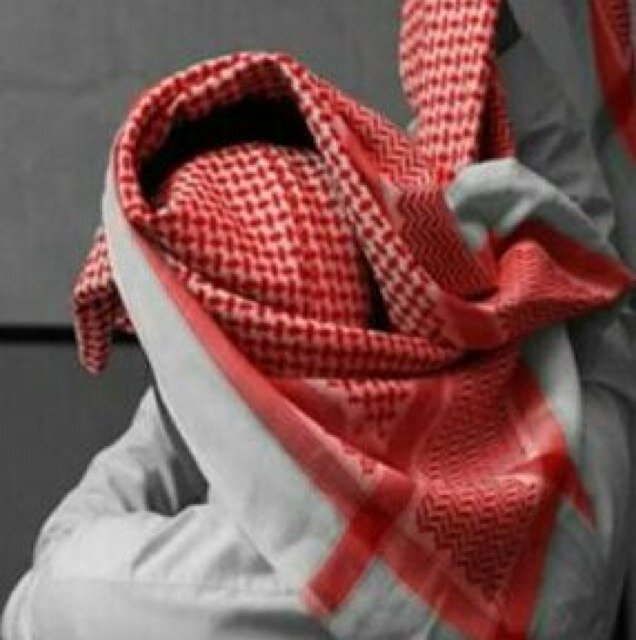 إذا مليت من حبي بس قلي على النية
ترى انا قلبي طيب يذوق المر ويغني!!