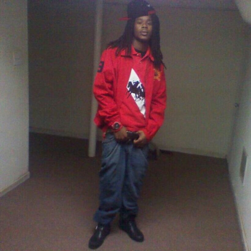 YoMamaSpot's profile picture. #SoloDoloBolo #ThreeNames Everythang is Campbellton.! #LostPark #StrateUp #FuckYouMean #Y.P.C #MOB #GOE #PC14 #TeamDreadHead #RedShit #2GunzUp