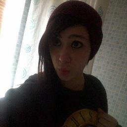 used to be @skinnysoon_ new, secret account. Ana (Ellie), Perry, Annie, Olive, Sophie, Cat, Deb, Sue.
