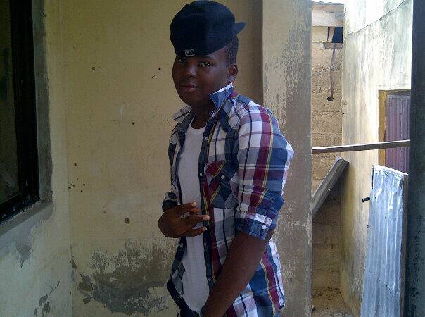 Cool..quiet...love making frndz...nd rapping