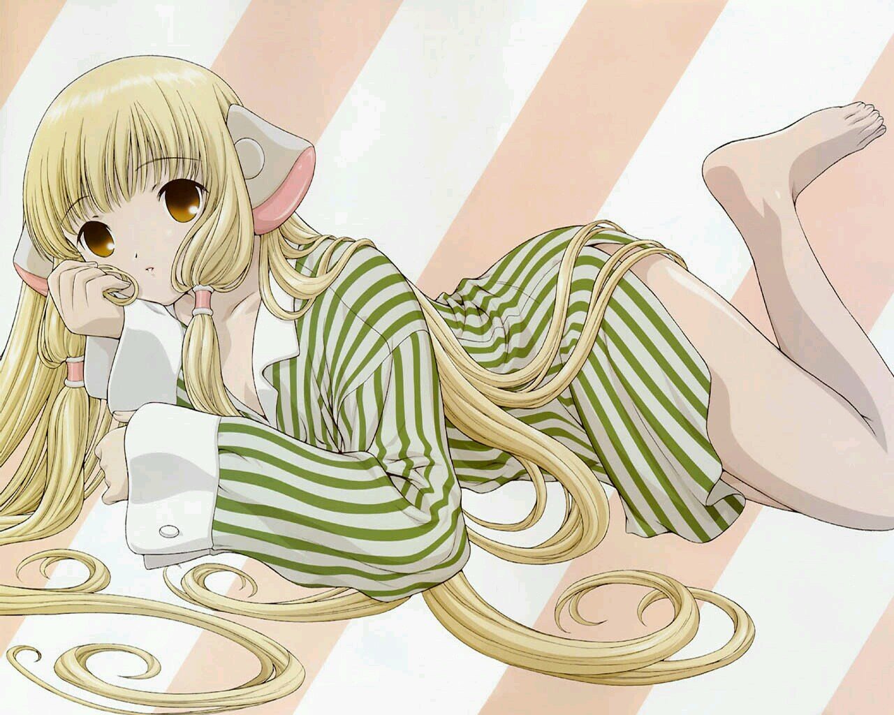 Hi world, I'm CHI!! A legendary Chobit! I lost all my memories, and relearning is pretty hard, but as long as I have Hideki, Ill be safe! #LibraChi [RP•MC•21+]