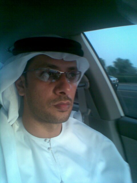 العنابي دمي(الوحده) وألازرق روحي(الهلال) واختلط اللونين واصبحت(برشلونه)♥تعجبني الكلمه العذبه في الشعر مع الأسلوب الراقي ☺AD