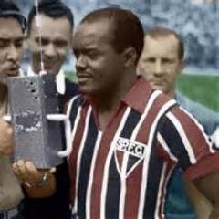 Memórias do TRICOLOR - Twitter criado para homenagear o Homem Borracha, o Leônidas da Silva
