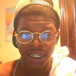 Im Monii, Im From Hartford, CT,
And....Idk What Else To Say Lol