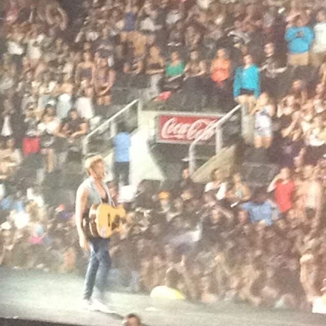 One Direction & Justin Bieber & Cody Simpson. Supporting them until the end. Saw Justin and Cody on July 26th.♡ {Tyler Armes Follows}