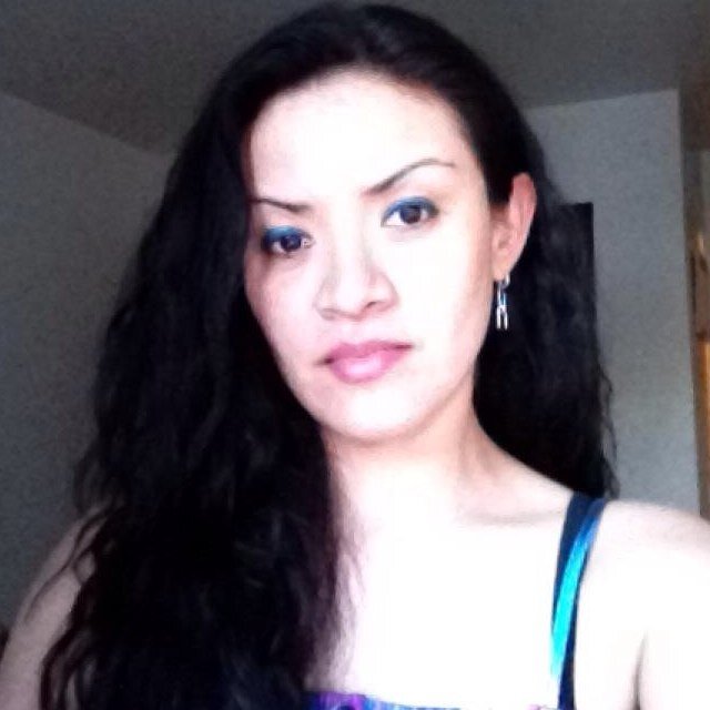 elsypaflo's profile picture. 