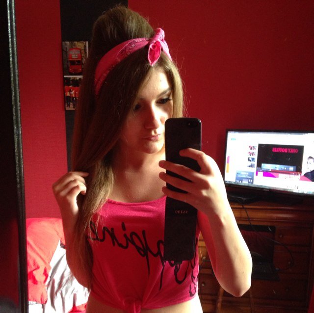 Prettiy_July's profile picture. 