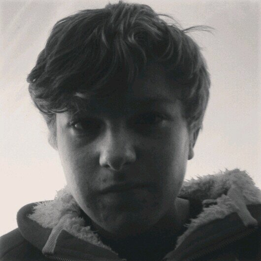 YO its ya bro james follow me I FOLLOW BACK. follow my instagram @jamestayloroficial.