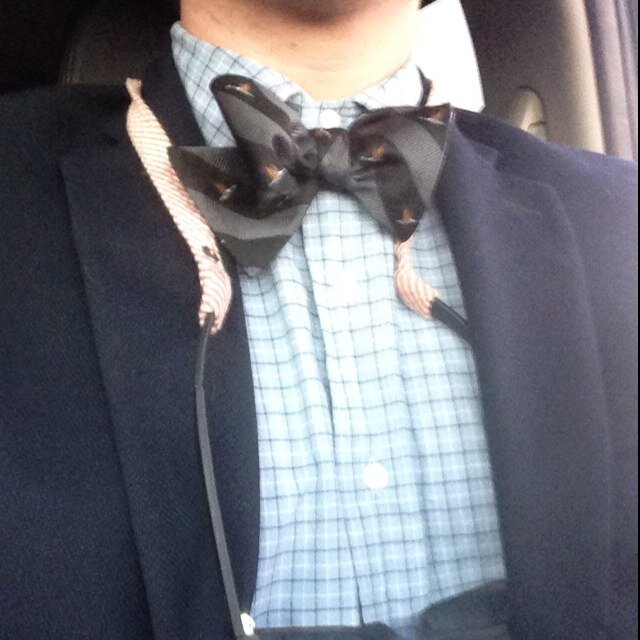 Upper classman fraternity man that's always looking for a good time. Also tweeting to you stories, advice, random things in 140 characters or less.