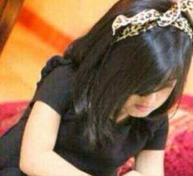 آثق بآني فتاة ﻣختلفه آحمل ﻓي دآخلي روح حنونه ﻟگنهآ ٺٺعب ﻋﻧدﻣآآ ٺضيق بهاا آلححيآاة ﻟﺳت ﻣثآاليه ۈﻟگن أقسم بأان ﻧيتي طآاهرھٓ ﻟھٓم جميعآ ❤  دعم  #سلمان_العنزي